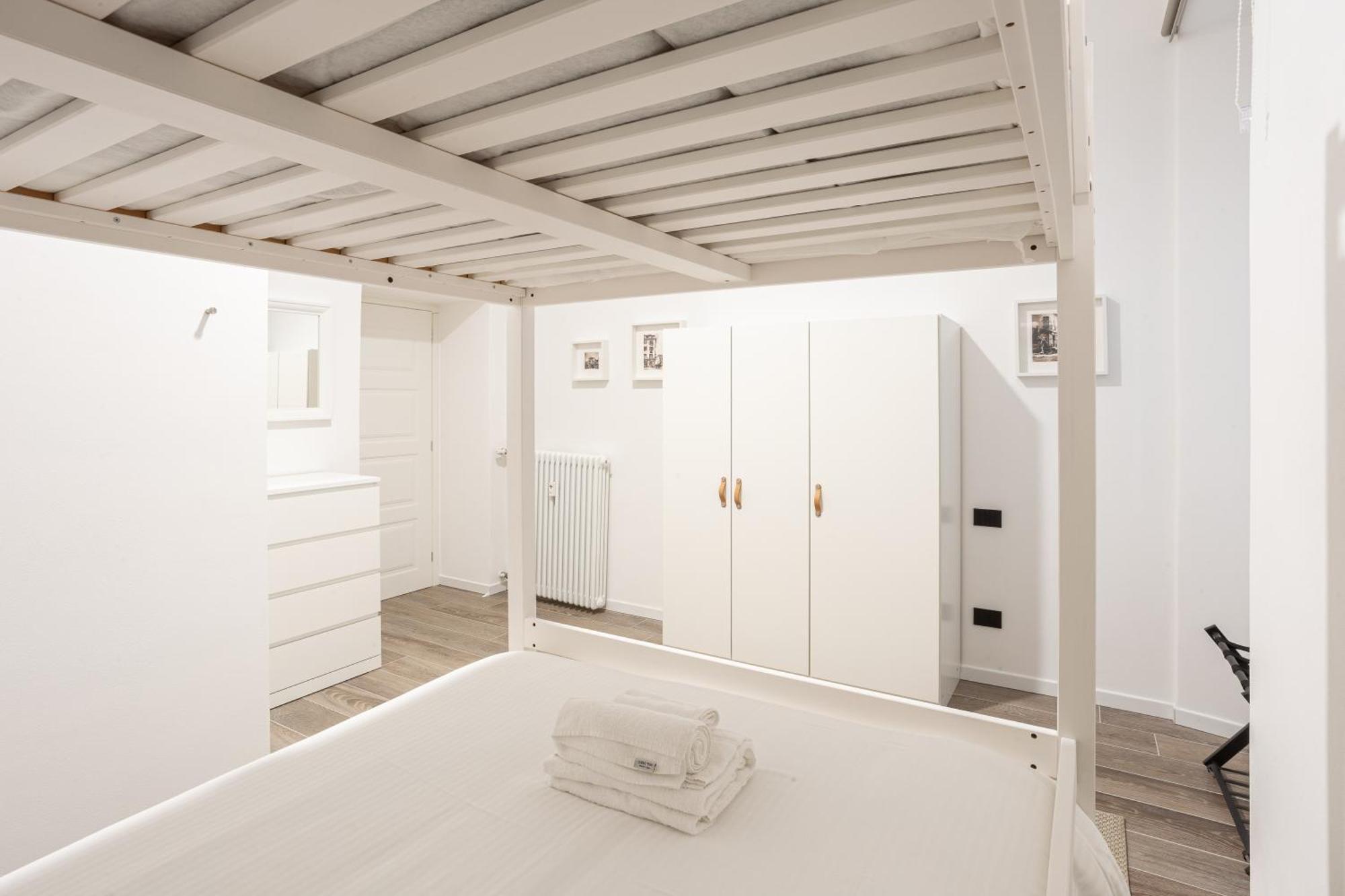 Sant Ambroeus Garden Apartment Милан Экстерьер фото